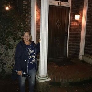 Meet your Posher, Deb